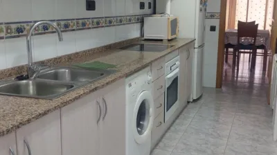 Piso en Carrer d'Astúries, nº s/n photo 10