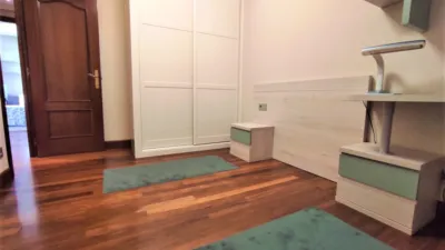 Piso en venta en San Adrian Etorbidea, San Adrian (Distrito Ibaiondo. Bilbao) de 415.000 €