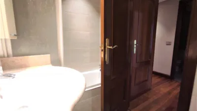 Piso en venta en San Adrian Etorbidea, San Adrian (Distrito Ibaiondo. Bilbao) de 415.000 €