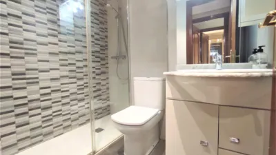 Piso en venta en San Adrian Etorbidea, San Adrian (Distrito Ibaiondo. Bilbao) de 415.000 €