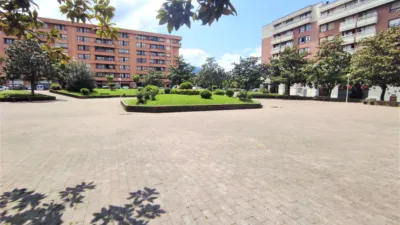 Piso en venta en San Adrian Etorbidea, San Adrian (Distrito Ibaiondo. Bilbao) de 415.000 €
