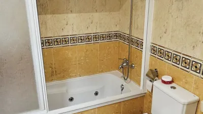Apartment at Carrer Martín Miró, 15 photo 3