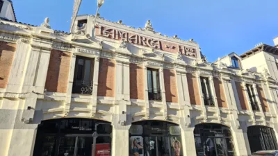 Top-floor apartment on Calle de Fernando VI photo 4