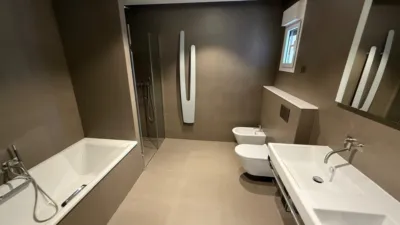 Top-floor apartment on Calle de Fernando VI photo 14