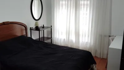 Piso en alquiler en Calle de Víctor Sáenz, Montecerrao (Oviedo) de 750 €<span>/mes</span>