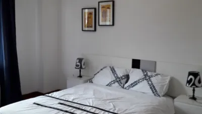 Piso en alquiler en Avenida de Buenavista, Buenavista-El Cristo (Oviedo) de 1.200 €<span>/mes</span>