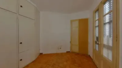 Apartment on Carrer de Rafael Capdevila photo 25