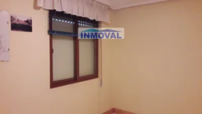 Miniatura 10