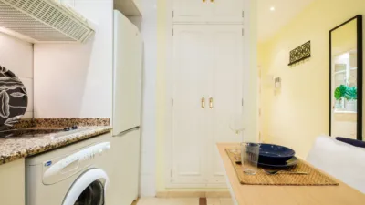 Piso en alquiler en Calle de la Palma, 51, cerca de Calle de San Vicente Ferrer - Imagen 2