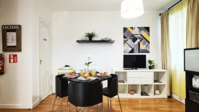 Apartamento en alquiler en Calle de Juan Bravo, cerca de Calle de Alcántara - Imagen 2