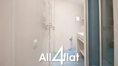 Piso en alquiler en Carrer de la Creu Coberta, cerca de Carrer del Consell de Cent - Imagen 5