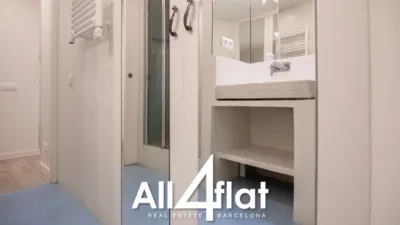 Piso en alquiler en Carrer de la Creu Coberta, cerca de Carrer del Consell de Cent - Imagen 8
