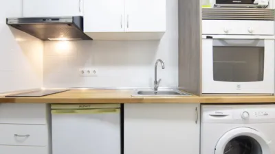 Estudio en alquiler en Carrer de Picalquers - Imagen 4