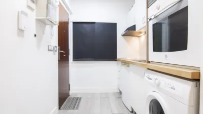 Estudio en alquiler en Carrer de Picalquers - Imagen 5