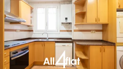 Apartment on Avinguda de la Riera de Cassoles photo 15