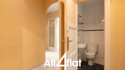 Apartment on Avinguda de la Riera de Cassoles photo 31