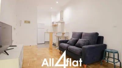 Piso en alquiler en Carrer de Provença, cerca de Avinguda de Roma - Imagen 4