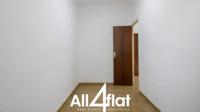 Apartment on Carrer del Tres d'Abril photo 21