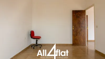 Apartment on Carrer del Tres d'Abril photo 9