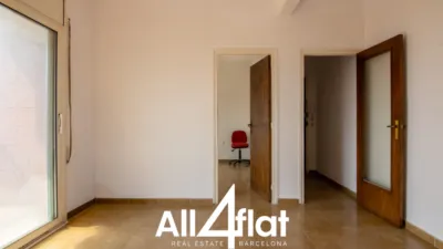 Apartment on Carrer del Tres d'Abril photo 2