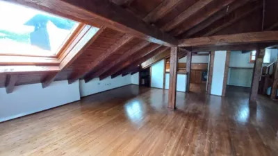 Dúplex en alquiler en Ordino, Ordino de 2.900 €<span>/mes</span>