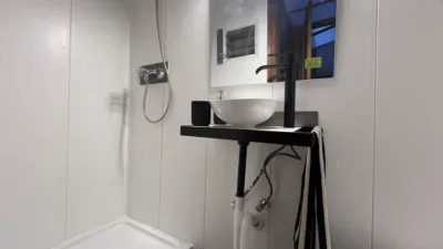 Piso en venta en Carrer de Ruiz de Padrón, 43, cerca de Carrer de Coll i Vehí, El Camp de l'Arpa del Clot (Distrito Sant Martí. Barcelona Capital) de 220.000 €
