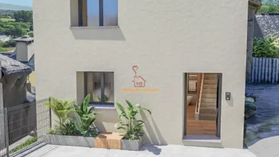 Casa en venta en Avenida de La Gare Internationale, Enveitg de 325.000 €