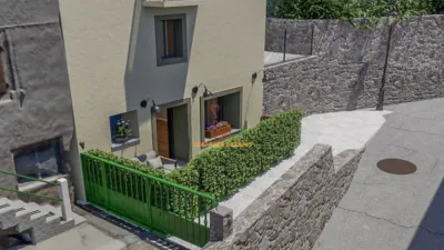 Casa en venta en Avenida de La Gare Internationale, Enveitg de 325.000 €