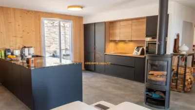 Chalet unifamiliar en venta en Angoustrine-Villeneuve-Des-Escaldes, Angoustrine-Villeneuve-des-Escaldes de 440.000 €