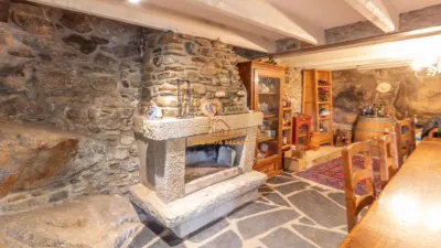 Casa en venta en Angoustrine-Villeneuve-Des-Escaldes, Angoustrine-Villeneuve-des-Escaldes de 1.600.000 €