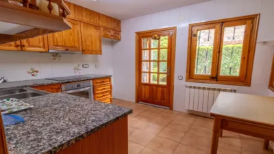 Single-family chalet on Carrer del Pla de les Forques photo 9