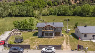 Chalet unifamiliar en venta en Calle Baillettes, Número 1, Latour-de-Carol de 595.000 €