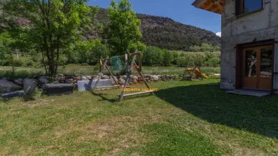 Chalet unifamiliar en venta en Calle Baillettes, Número 1, Latour-de-Carol de 595.000 €