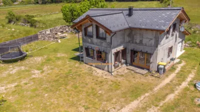 Chalet unifamiliar en venta en Calle Baillettes, Número 1, Latour-de-Carol de 595.000 €