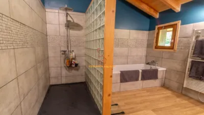 Chalet unifamiliar en venta en Calle Baillettes, Número 1, Latour-de-Carol de 595.000 €