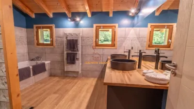 Chalet unifamiliar en venta en Calle Baillettes, Número 1, Latour-de-Carol de 595.000 €