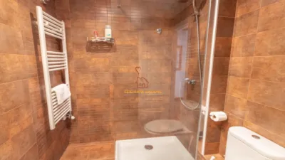 Apartment on Avinguda dels Pirineus, 32 photo 10