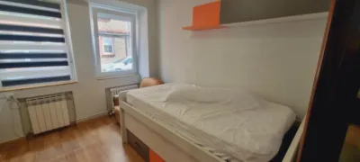 Habitación en alquiler en Calle de las Navas de Tolosa, 18, Batallas-San Juan (Valladolid Capital) de 300 €<span>/mes</span>