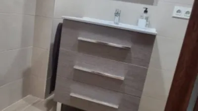 Habitación en alquiler en Calle del Conde de Benavente, San Miguel-San Nicolás-San Pablo (Valladolid Capital) de 300 €<span>/mes</span>