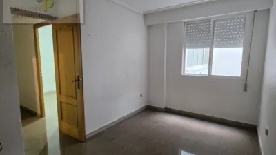 Piso en calle Río Júcar photo 9