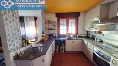 Detached house on Fonte Espiñeira Street photo 45