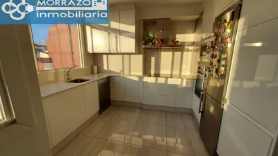 Piso en venta en Calle de Alexandre Bóveda, As Travesas-Balaídos (Distrito Casco Urbano. Vigo) de 320.000 €