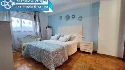 Piso en venta en Calle de Alexandre Bóveda, As Travesas-Balaídos (Distrito Casco Urbano. Vigo) de 320.000 €