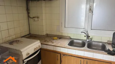 Flat on Carrer de les Salenques photo 5