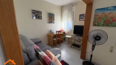 Flat in Passatge del Progrés photo 2