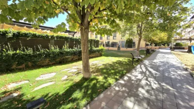 Piso en venta en Calle del Planeta Júpiter, 1, Parla Este (Parla) de 279.990 €