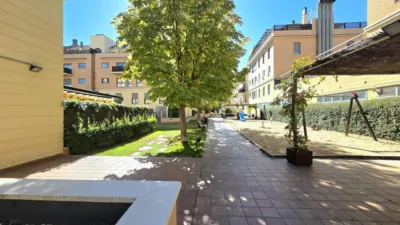 Piso en venta en Calle del Planeta Júpiter, 1, Parla Este (Parla) de 279.990 €