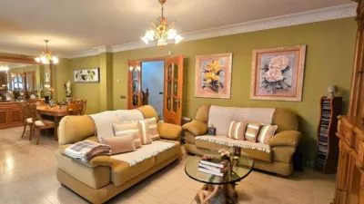 Semi-detached house in Torrejón de La Calzada photo 2