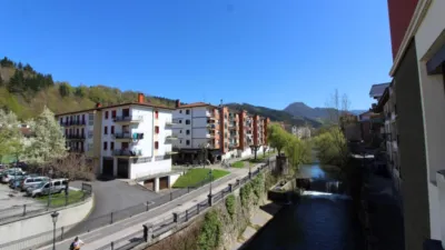 Piso en venta en Calle de Elosegi, Lazkao de 165.000 €