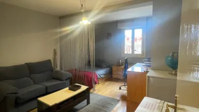 Piso en venta en Calle Correría, cerca de Calle Zapatería, Casco Viejo (Vitoria - Gasteiz) de 185.000 €